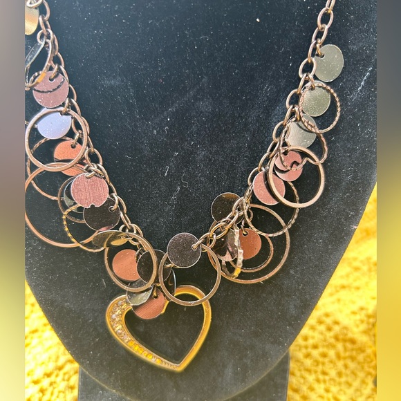 NWOT Beautiful Copper Color Heart Necklace 10” Length. - Picture 2 of 3
